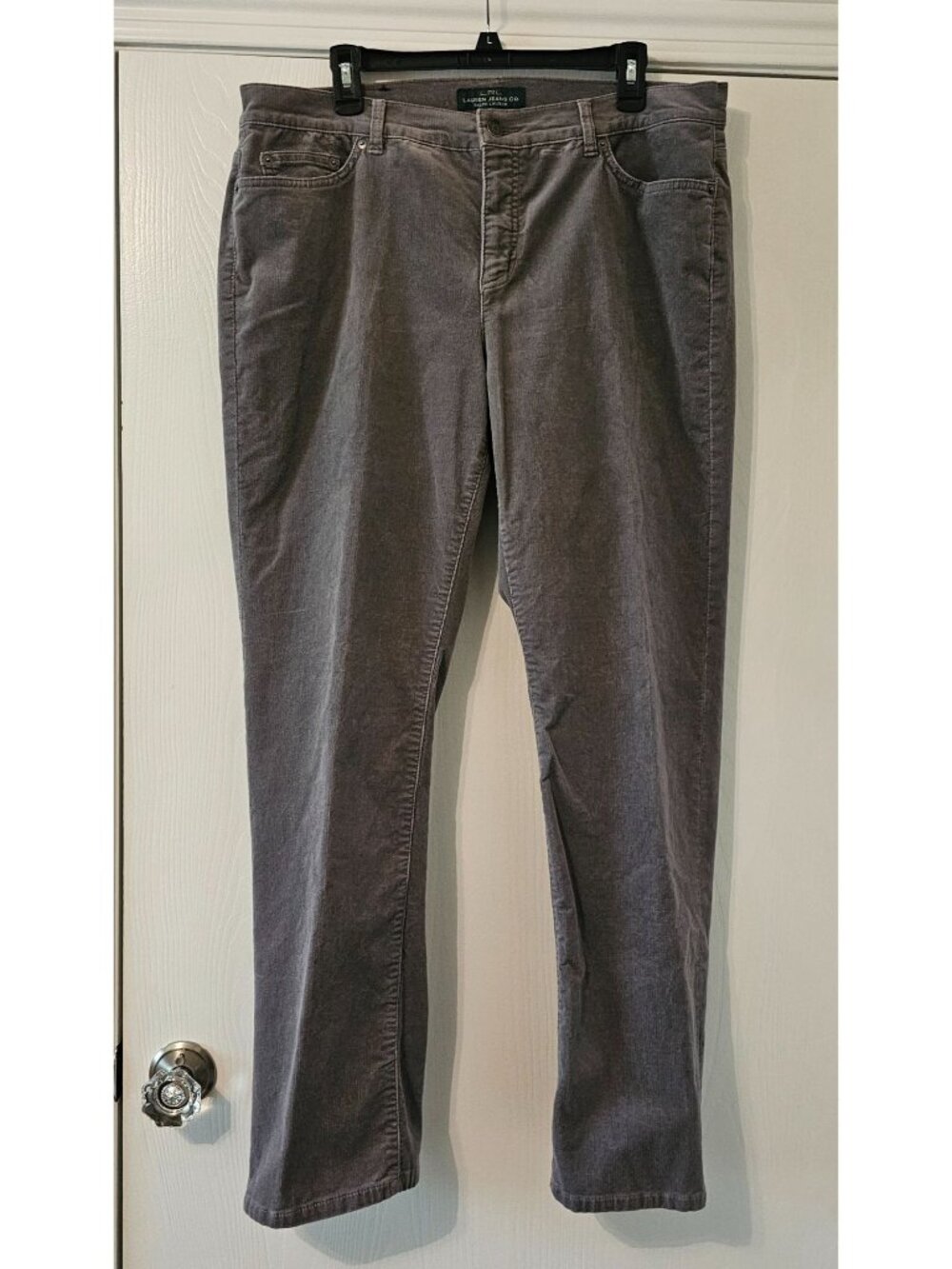 Lauren Ralph Lauren Womens Corduroy Jeans Soft Gray 14W Quiet Luxury Fall Cabin